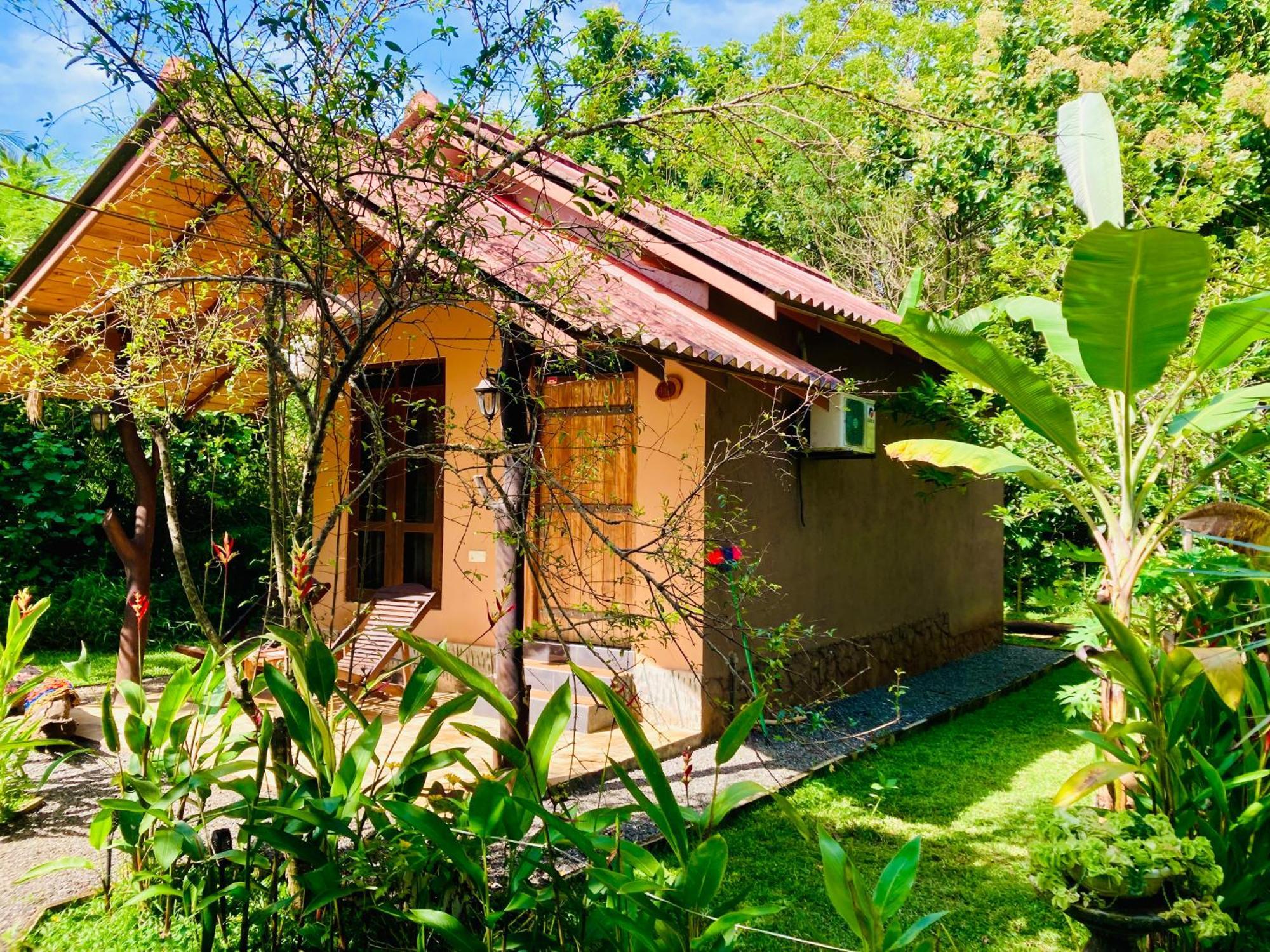 Suncity Privacy Cottages Udawalawe Exterior foto